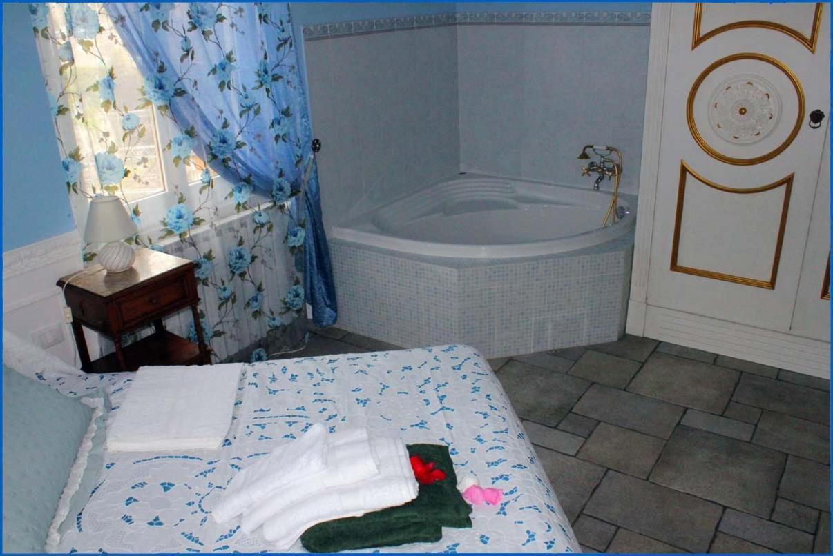 لا سبيتسْيا Bed And Breakfast Sopranos المظهر الخارجي الصورة